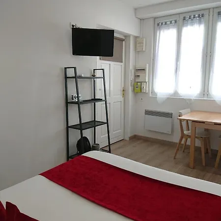 Petit à Chartrons / Jardin Public Appartement